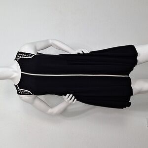 Finders Keepers Black/White Bohemian LBD Mesh Baby Doll Dress Size M